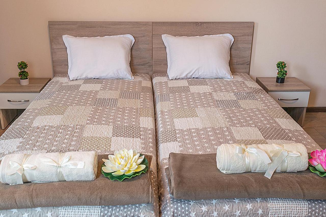 Flora Beach Apartaments Burgas ภายนอก รูปภาพ