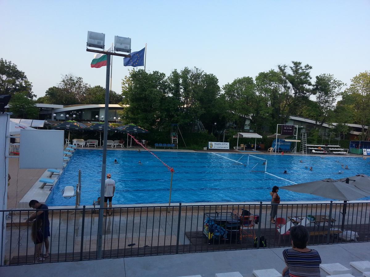 Flora Beach Apartaments Burgas ภายนอก รูปภาพ