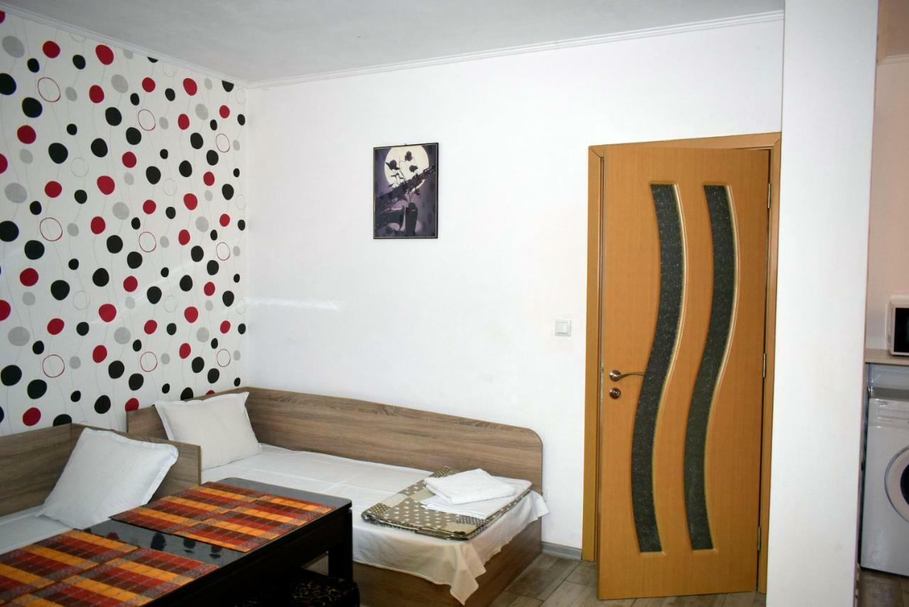 Flora Beach Apartaments Burgas ภายนอก รูปภาพ